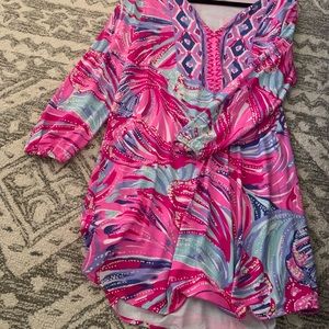Lilly Coverup Excellent condition. Size L